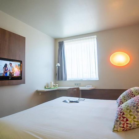 Campanile Carcassonne Est - La Cite Hotell Eksteriør bilde